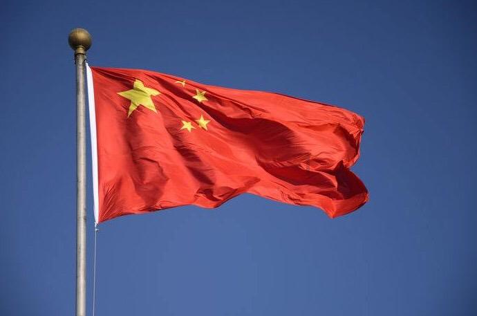 《热辣滚烫》新花絮,雷佳音带贾玲跳绳裤子掉了,被曝瘦的比贾玲多